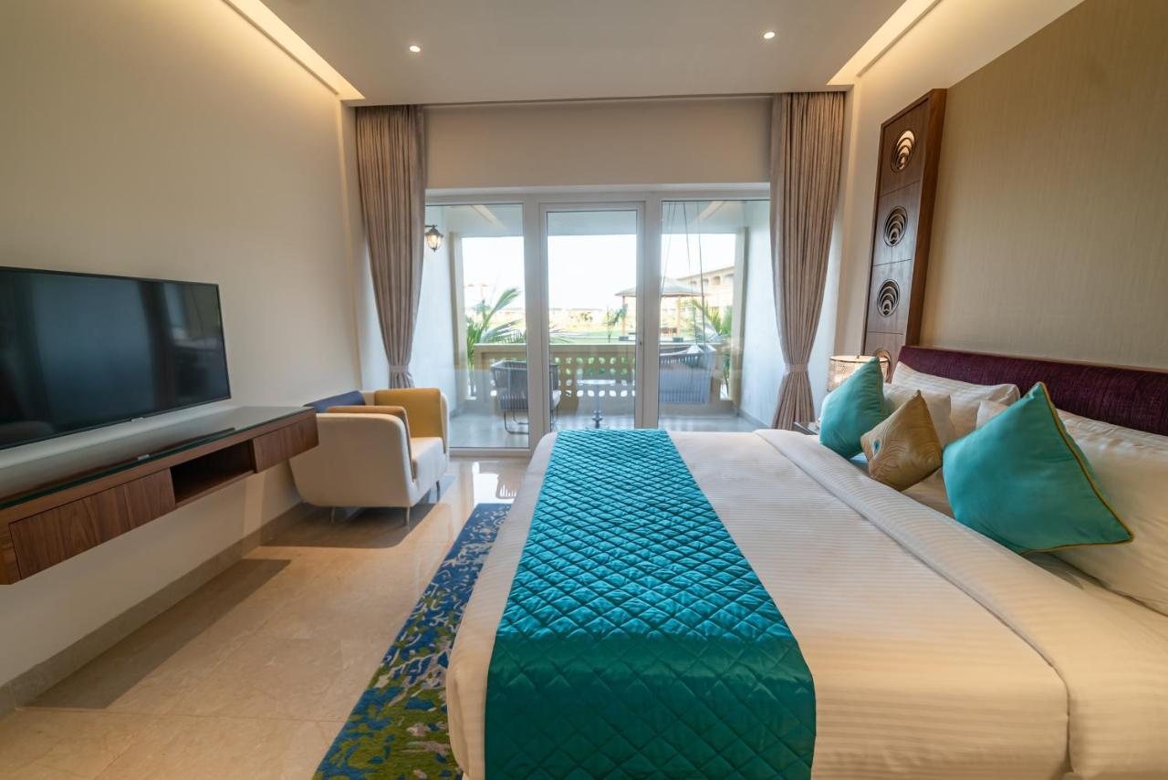 Hawthorn Suites By Wyndham Dwarka Экстерьер фото