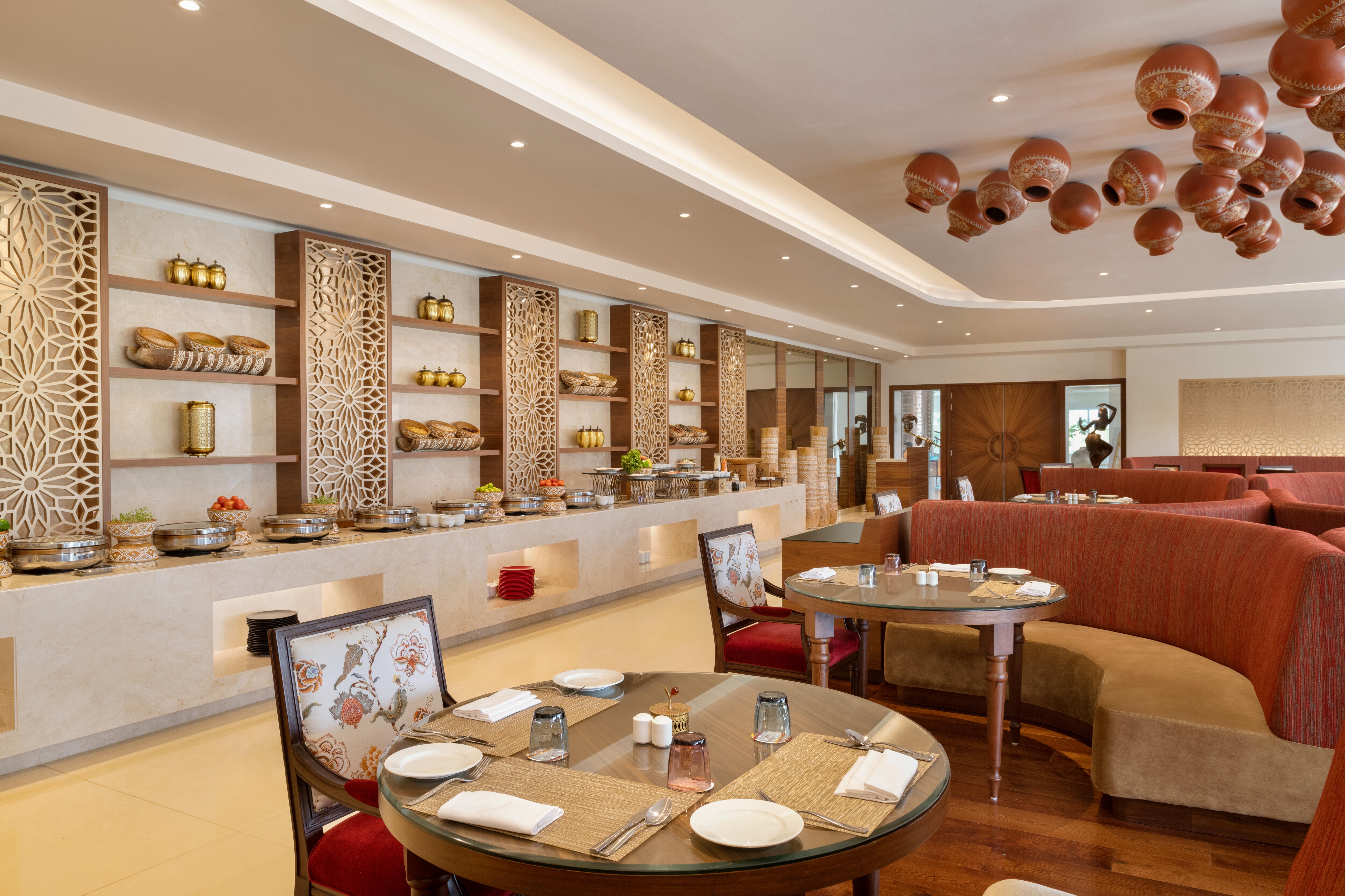 Hawthorn Suites By Wyndham Dwarka Экстерьер фото